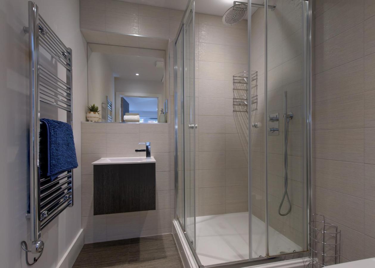 Gorgeous Spacious 2 Bed 2 Bath Apartment 莱切斯特 外观 照片